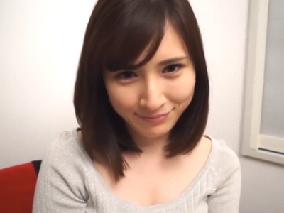 妖艶でSEX大好きな三十路素人妻！カメラ目線でアヘ顔晒しながら何度も絶頂パコ撮り