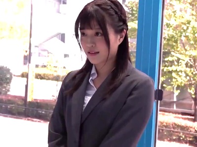 就職活動真っただ中JD♡集団面接でも絶対に一番可愛い美少女に半ベソ中出し