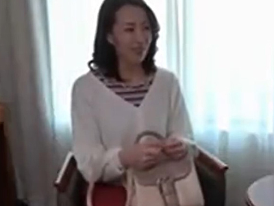 素人妻をホテルに連れ込みまんまと種付け頂きましたｗ