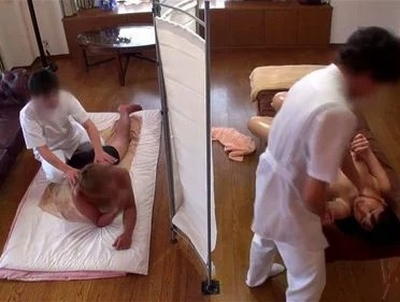 「だ、ダメ逝っちゃう♡♥♡♥」寝取られ願望強すぎ夫が仕組んだ罠→気づいていないフリをして隣で寝取られる妻をガン見